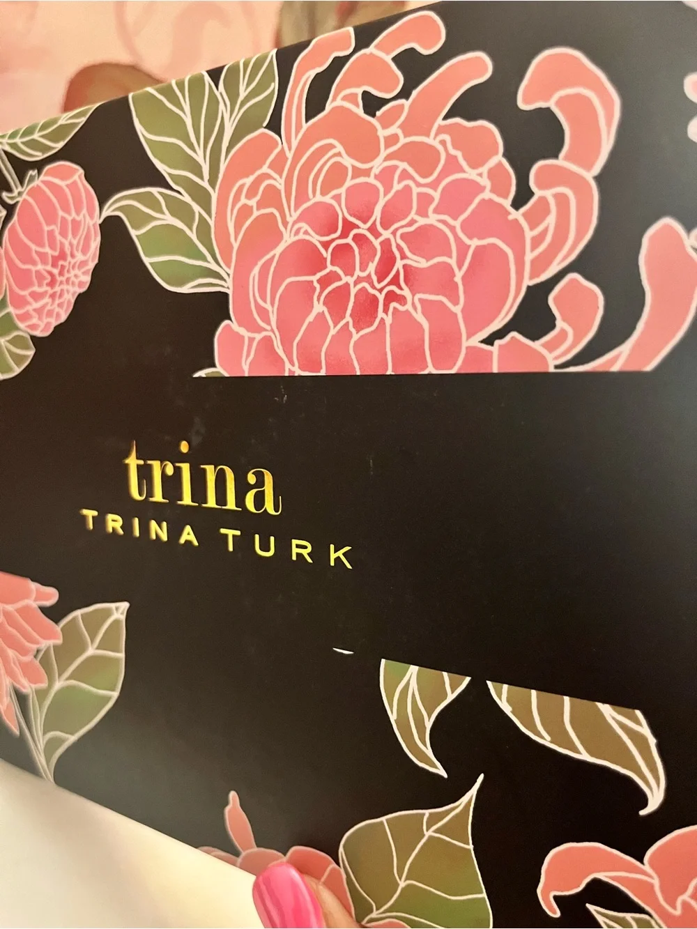 NWT Trina Turk Black Quilted Passport Holder & Luggage Tag Travel Gift Set Box